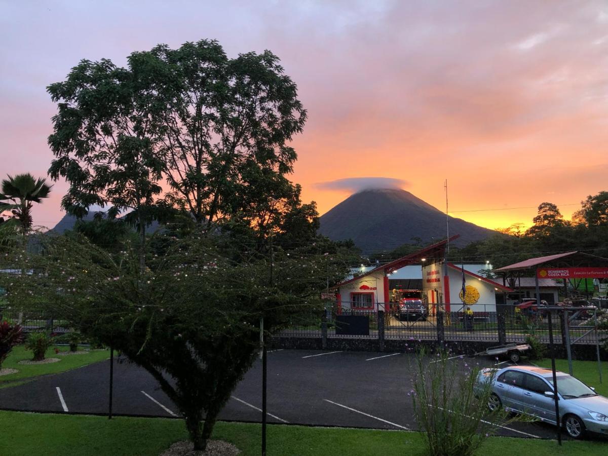 Condo'S Vista Al Volcan La Fortuna Buitenkant foto